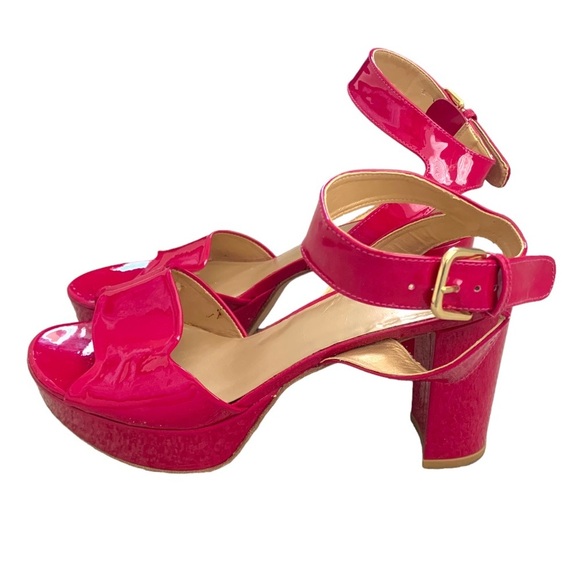 Stuart Weitzman Shoes - Stuart Weitzman Vibrant Hot Pink Chunky Platform Heels with Stap. Size 38.